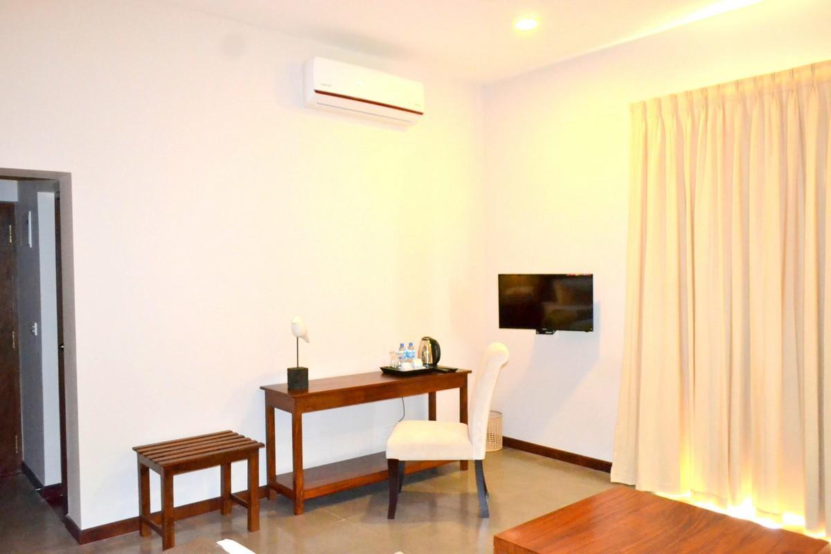 Kethaka Aga Hotel Tissamaharama Exterior photo